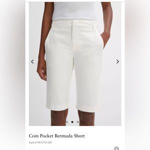 VINCE white knee length shorts. BRAND NEW WITH TAGS size 8